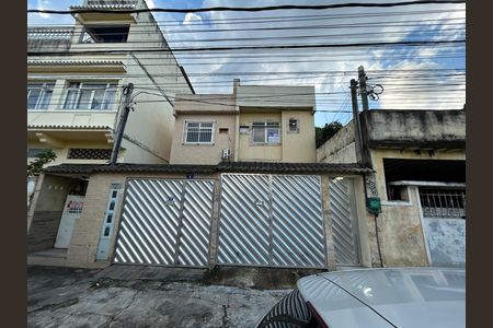 Casa para alugar com 90m², 3 quartos e 1 vagaFachada + placa