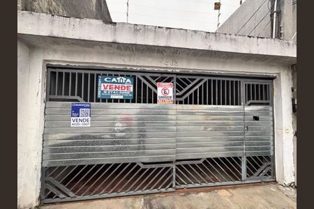 Casa à venda com 125m², 3 quartos e 2 vagasFachada