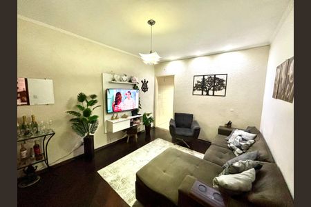 Sala de casa à venda com 3 quartos, 125m² em Cidade Líder, São Paulo