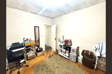 Casa à venda com 125m², 3 quartos e 2 vagasQuarto 2