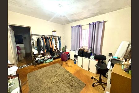 Casa à venda com 125m², 3 quartos e 2 vagasQuarto 2