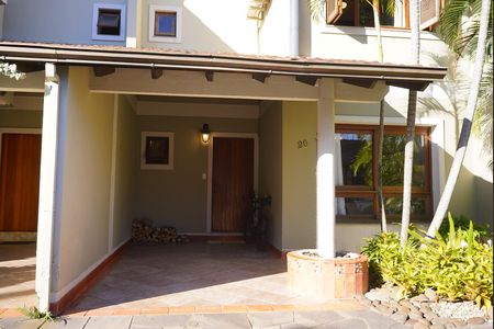 Casa de condomínio à venda com 196m², 3 quartos e 2 vagas Casa de condomínio à venda com 196m², 3 quartos e 2 vagasGaragem