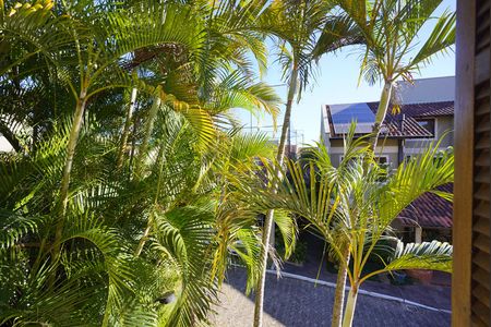 Casa de condomínio à venda com 196m², 3 quartos e 2 vagas Casa de condomínio à venda com 196m², 3 quartos e 2 vagasSuite - vista