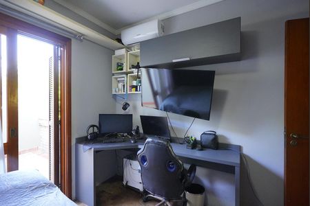 Casa de condomínio à venda com 196m², 3 quartos e 2 vagas Casa de condomínio à venda com 196m², 3 quartos e 2 vagasQuarto 2