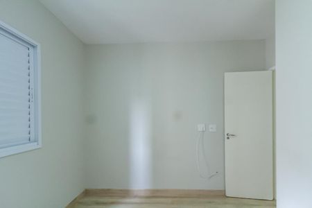 Apartamento para alugar com 80m², 3 quartos e 2 vagas Apartamento para alugar com 80m², 3 quartos e 2 vagasQuarto 2