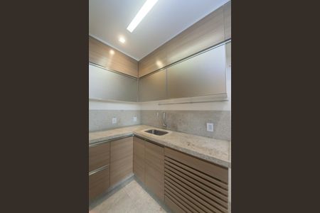 Apartamento à venda com 175m², 4 quartos e 2 vagas Apartamento à venda com 175m², 4 quartos e 2 vagascozinha