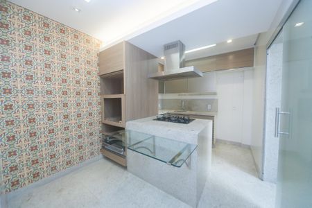 Apartamento à venda com 175m², 4 quartos e 2 vagas Apartamento à venda com 175m², 4 quartos e 2 vagascozinha