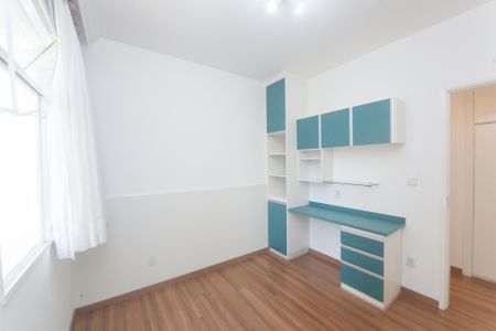 Apartamento à venda com 175m², 4 quartos e 2 vagas Apartamento à venda com 175m², 4 quartos e 2 vagasquarto 2