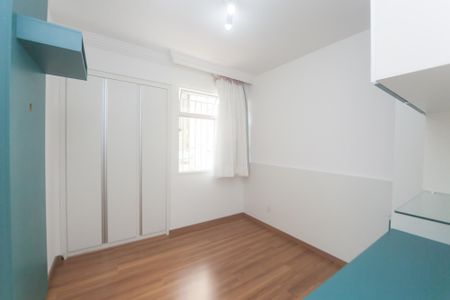 Apartamento à venda com 175m², 4 quartos e 2 vagas Apartamento à venda com 175m², 4 quartos e 2 vagasquarto 2