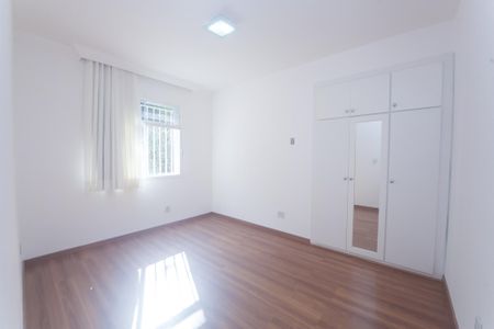 Apartamento à venda com 175m², 4 quartos e 2 vagas Apartamento à venda com 175m², 4 quartos e 2 vagasquarto 3