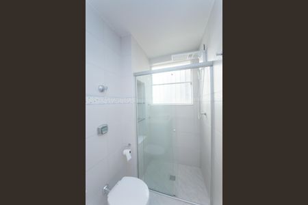 Apartamento à venda com 175m², 4 quartos e 2 vagas Apartamento à venda com 175m², 4 quartos e 2 vagasBanheiro SocialBanheiro Social
