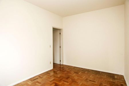 Apartamento à venda com 91m², 4 quartos e 1 vagaQuarto 1