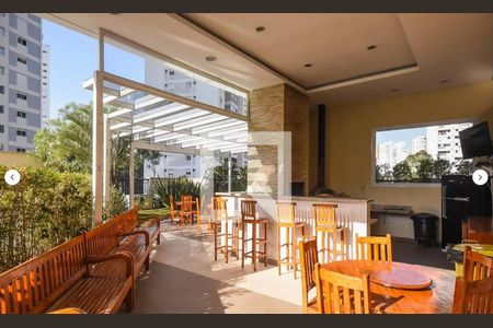 Apartamento à venda com 69m², 2 quartos e 2 vagas Apartamento à venda com 69m², 2 quartos e 2 vagasÁrea comum - Churrasqueira
