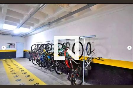 Apartamento à venda com 69m², 2 quartos e 2 vagas Apartamento à venda com 69m², 2 quartos e 2 vagasbicicleta