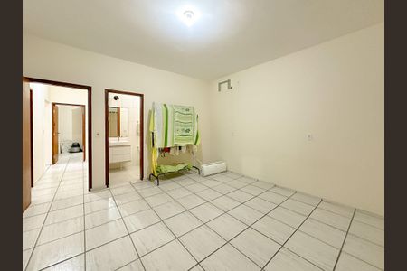 Casa para alugar com 280m², 4 quartos e 2 vagasSuíte 