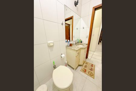 Casa para alugar com 280m², 4 quartos e 2 vagasBanheiro
