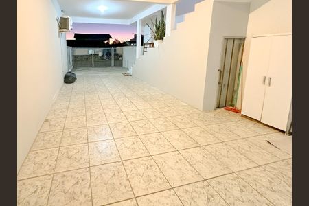 Casa para alugar com 280m², 4 quartos e 2 vagasGaragem