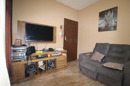Sala de casa à venda com 3 quartos, 120m² em Vila Cecilia Maria, Santo André