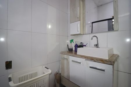 Casa à venda com 120m², 3 quartos e 1 vagaBanheiro Quarto 1 suíte