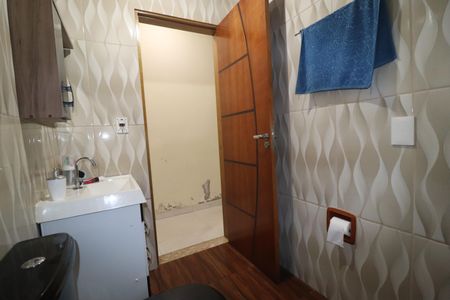 Casa à venda com 120m², 3 quartos e 1 vagaBanheiro 3