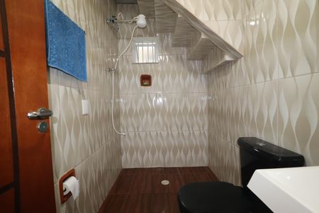 Casa à venda com 120m², 3 quartos e 1 vagaBanheiro 3