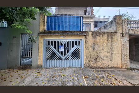 Casa à venda com 120m², 3 quartos e 1 vagaFachada