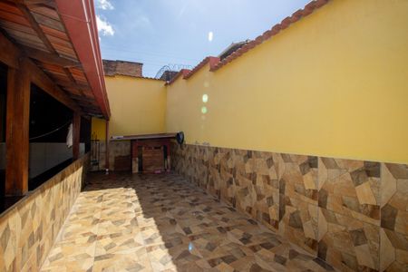 Casa à venda com 200m², 3 quartos e 3 vagasQuintal
