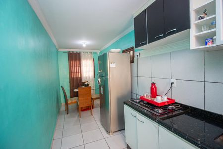Casa à venda com 200m², 3 quartos e 3 vagasCozinha e Área de Serviço