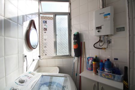 Apartamento para alugar com 67m², 3 quartos e 1 vagaÁrea de Serviço