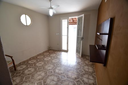 Sala de casa à venda com 3 quartos, 120m² em Ponte Preta, Campinas