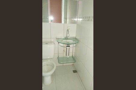 Casa para alugar com 55m², 2 quartos e 1 vagaBanheiro
