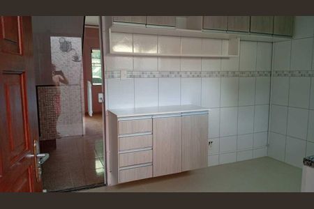 Casa para alugar com 55m², 2 quartos e 1 vagaCozinha