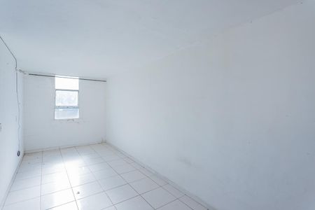 Sala de apartamento para alugar com 2 quartos, 65m² em Conjunto Residencial Elisio Teixeira Leite, São Paulo