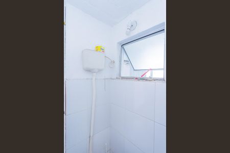 Apartamento para alugar com 65m², 2 quartos e sem vagaBanheiro