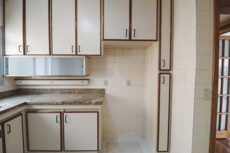 Apartamento para alugar com 93m², 3 quartos e 2 vagasCozinha