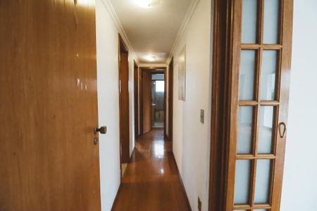 Corredor de apartamento para alugar com 3 quartos, 93m² em Santana, São Paulo