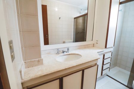 Apartamento para alugar com 93m², 3 quartos e 2 vagasBanheiro