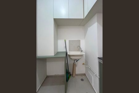 Apartamento para alugar com 37m², 2 quartos e sem vaga Apartamento para alugar com 37m², 2 quartos e sem vagaÁrea de Serviço