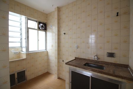 Apartamento à venda com 55m², 2 quartos e 1 vagaCozinha