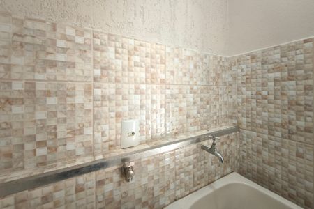 Apartamento para alugar com 75m², 3 quartos e 1 vagaÁrea de Serviço