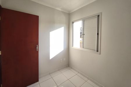 Apartamento para alugar com 75m², 3 quartos e 1 vagaQuarto 2