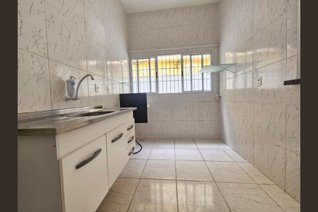 Casa para alugar com 60m², 2 quartos e sem vagaCozinha e Área de Serviço