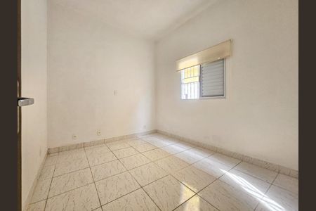 Quarto 1 de casa para alugar com 2 quartos, 60m² em Jardim Casablanca, São Paulo
