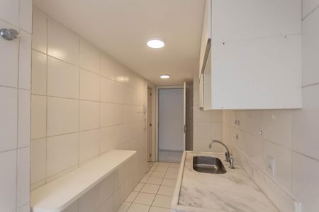 Apartamento para alugar com 71m², 2 quartos e 1 vagaCozinha e Área de Serviço