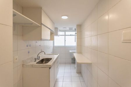 Apartamento para alugar com 71m², 2 quartos e 1 vagaCozinha e Área de Serviço