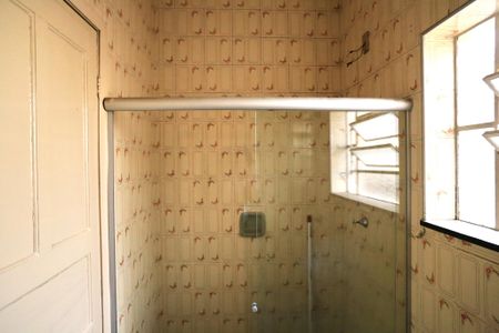 Casa para alugar com 150m², 2 quartos e 3 vagasBanheiro