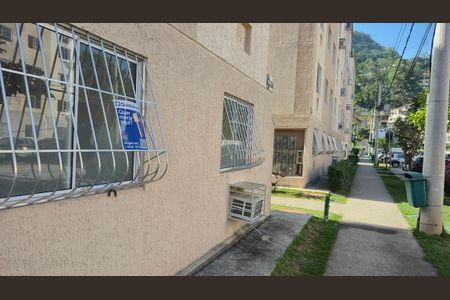 Apartamento para alugar com 52m², 2 quartos e sem vaga Apartamento para alugar com 52m², 2 quartos e sem vagaPlaca Instalada