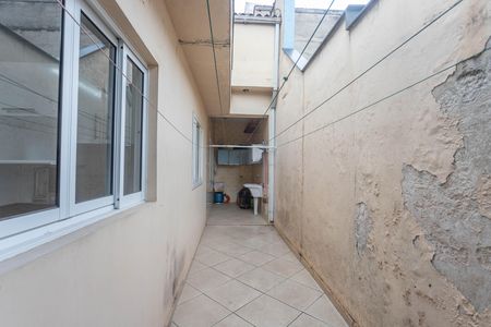 Casa à venda com 160m², 3 quartos e 2 vagas Casa à venda com 160m², 3 quartos e 2 vagasÁrea de serviço