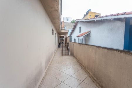 Casa à venda com 160m², 3 quartos e 2 vagas Casa à venda com 160m², 3 quartos e 2 vagasEntrada