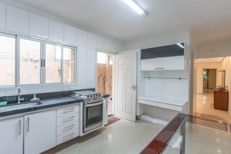 Casa à venda com 160m², 3 quartos e 2 vagas Casa à venda com 160m², 3 quartos e 2 vagasCozinha